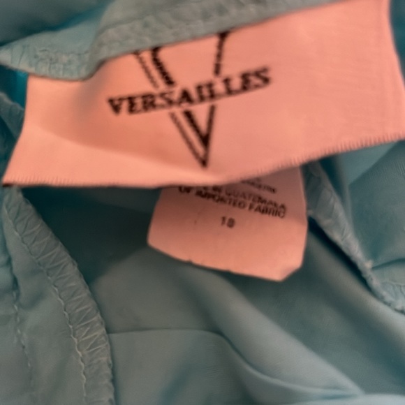 Plus Capri Set - Picture 6 of 9